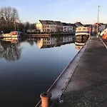 Apartment Hafenfewo - Urlaub Direkt Am Wasser Weener