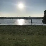 Hafenfewo - Urlaub Direkt Am Wasser * Weener