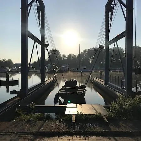 Apartment Hafenfewo - Urlaub Direkt Am Wasser *