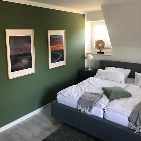 Hafenfewo - Urlaub Direkt Am Wasser Apartment Weener