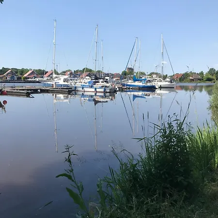 Apartamento Hafenfewo - Urlaub Direkt Am Wasser