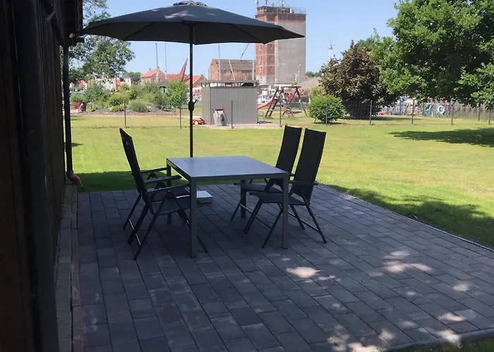 Appartement Hafenfewo - Urlaub Direkt Am Wasser Weener