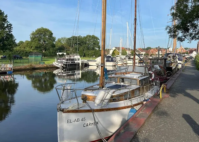 Appartement Hafenfewo - Urlaub Direkt Am Wasser *